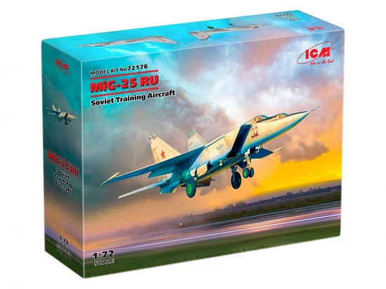 MiG-25 RU - Soviet Training Aircraft
