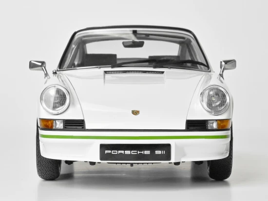 White Porsche 911 Carrera RS 2.7 1:8 Scale Full Metal Kit