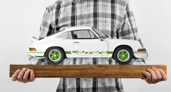 White Porsche 911 Carrera RS 2.7 1:8 Scale Full Metal Kit