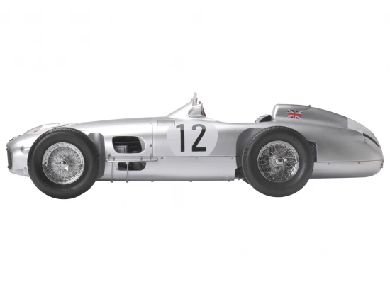 Mercedes-Benz W196 R Stirling Moss #12 1:8 Scale Metal Kit