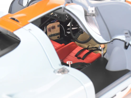 Porsche 917 KH #20 Gulf Livery 1:8 Scale Full Metal Kit