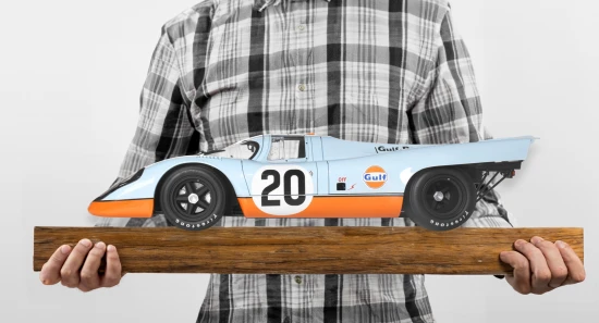 Porsche 917 KH #20 Gulf Livery 1:8 Scale Full Metal Kit