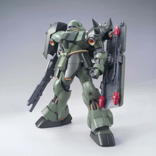 MG 1:100 AMS-119 Geara Doga