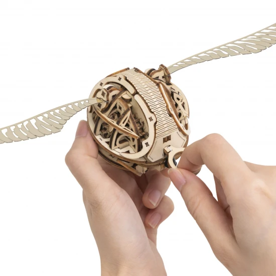 Harry Potter Mechanical Golden Snitch