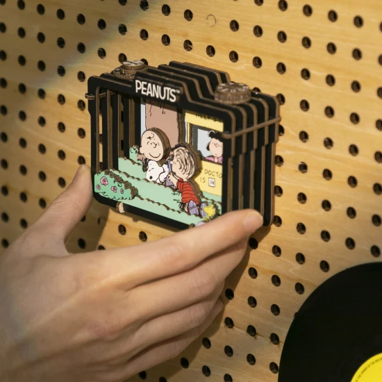 Peanuts™ Snoopy & Friends Summer Snapshot