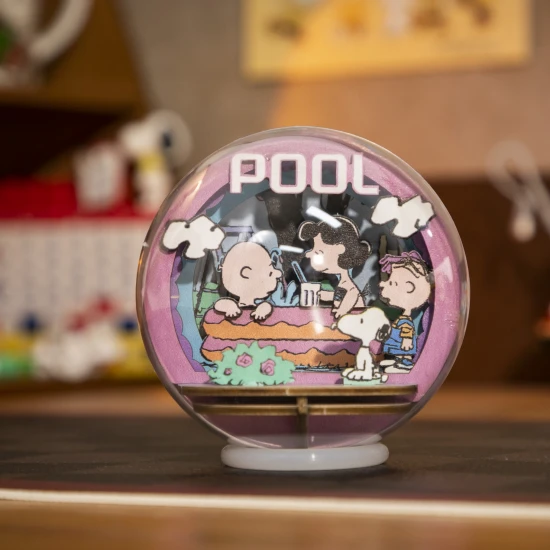 Peanuts™ Snoopy & Friends Cool Pool