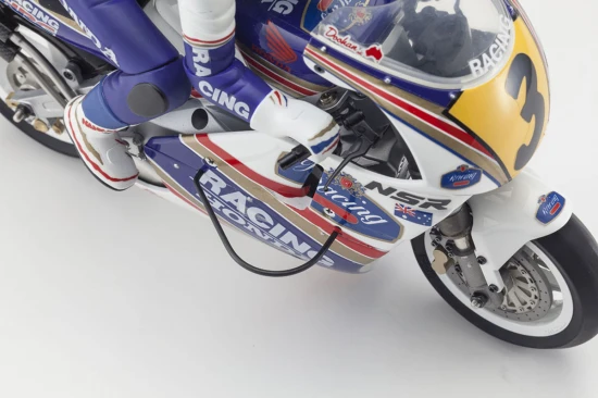 Kyosho Moto Hanging On Racer Biker - Honda NSR500 1991 Kit