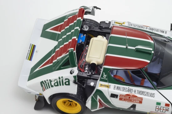 Kyosho 1:18 Lancia Stratos HF B.Waldegard Winner San Remo 1976 Nr.4