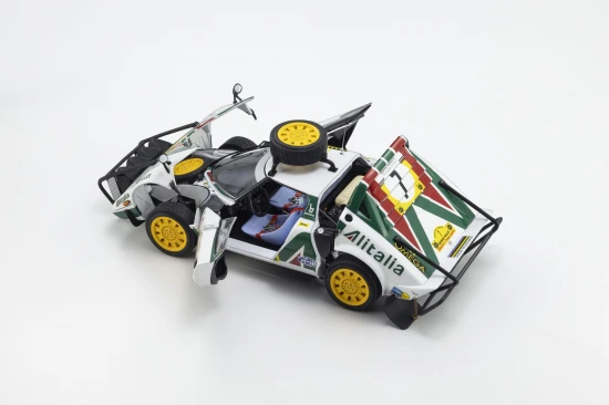 Kyosho 1:18 Lancia Stratos HF S.Munari 3rd Safari Rally 1977 Nr.7
