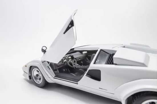 Kyosho 1:18 Lamborghini Countach LP400 S White