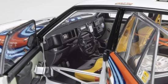 Kyosho 1:18 Lancia Delta Integrale Evo Portugal 1992 Martini Nr.4
