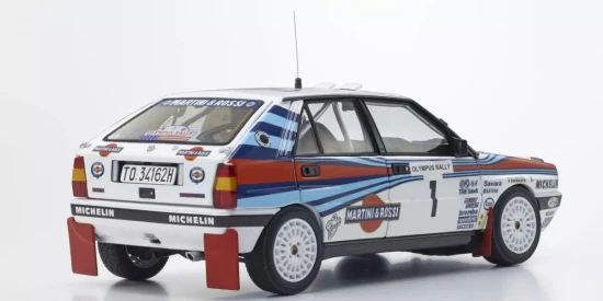 Kyosho 1:18 Lancia Delta HF Integrale (8V) Olympus 1988 Martini Nr.1