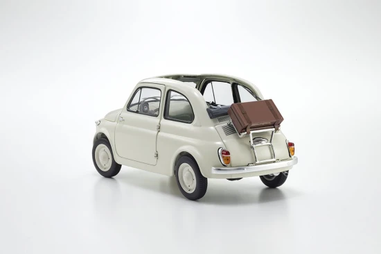 Kyosho 1:18 Fiat Nuova 500 Ivory Accessories Version