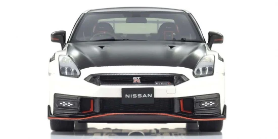 Kyosho 1:18 Resin Samurai Collection Nissan GT-R Nismo 2024 SP White