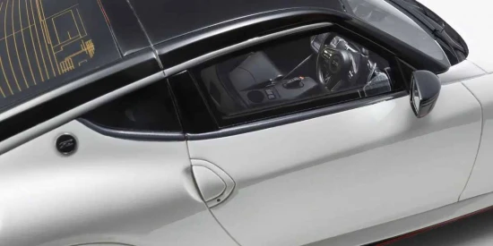 Kyosho 1:18 Resin Samurai Collection Nissan Fairlady Z 2024 White