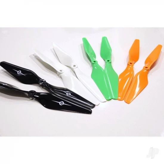 Master Airscrew 7x3.7 3MR 3-Blade Propeller (CCW) Black