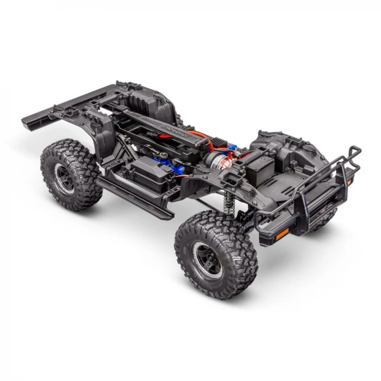 Traxxas TRX-4 1988 Nissan Pathfinder