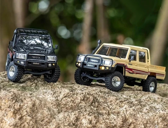 UDI Toyota Land Cruiser 1:18 Brushed RTR - Sand