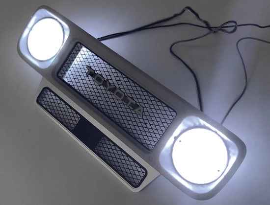 RC4WD Optional Grille Set For Cruiser Body Set (W/LED)