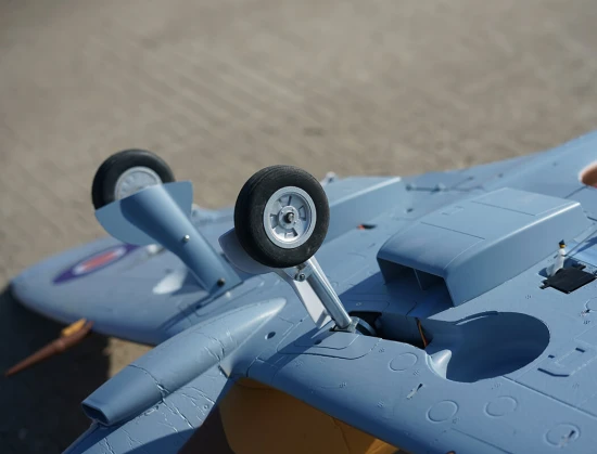 XFly Supermarine Spitfire Mk IX Brown 1200mm