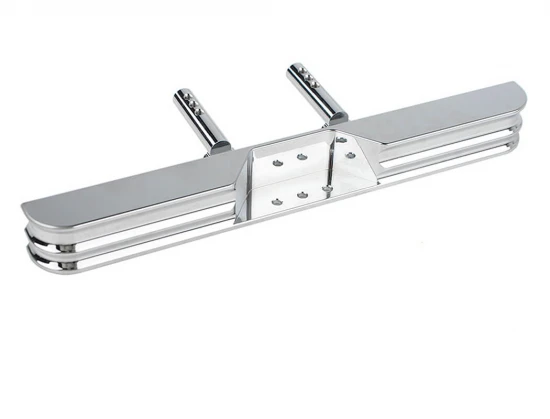 RC4WD Tough Armour Rear Step Bumper Toyota Pickup/4R Chrome