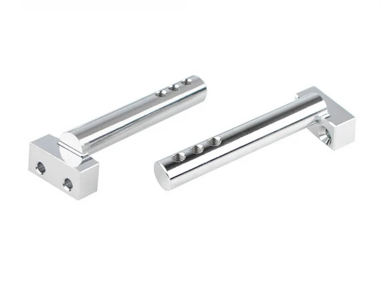 RC4WD Tough Armour Rear Step Bumper Toyota Pickup/4R Chrome